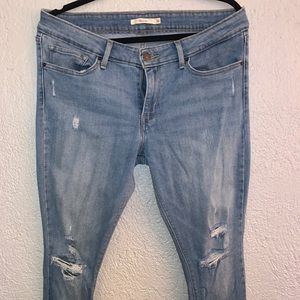 Light Wash Levis